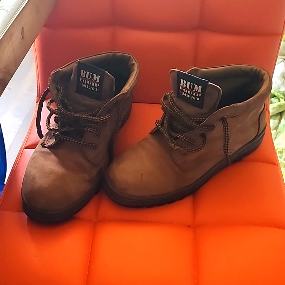 BUM work boots